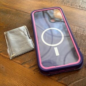OtterBox Fre’ MagSafe Compatible Purple and Pink Case iPhone 14 Plus. never used
